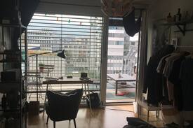 District 9 Apartment | Stylish room w/ balcony+ view in duplex shared apt