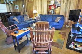 Elkins Cabin | Blissful Seclusion, 27 Mountain Riverfront Acres