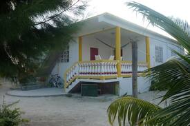 Caye Caulker Apartment | Bay Breezes apt #2, Caye Caulker