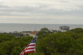 Davis Park House | Davis Park - A's Shangri-La Beach House