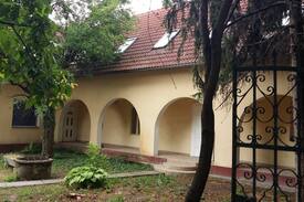 Apostag Villa | Casa Napsugár Vendégház