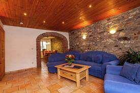 Montenau Apartment | Beautiful Apartment in Montenau with Garden
