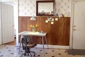 Williamsburg Apartment | Heart of Williamsburg - authentic & central!