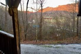 Irvine Cabin | Cottage on the Hill at Harmony Hollow