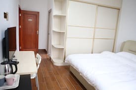 Yuancheng District Villa | 聚乐居客栈单间-客天下温泉,巴伐利亚,