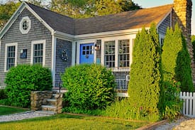Fairhaven Cabin | Blue Moon at West Island