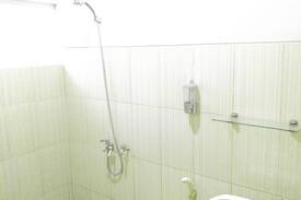 Malang House | Griya Papa Biru B5 Palmview Homestay