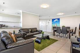 Surfers Paradise Apartment | Focus Apartments - Unit 110, Surfers Paradise