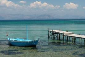 Notos Apartment | Quiet apartment for 2-3. only 100m from beach