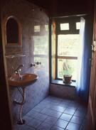 Mustang Hotel | High Plains Inn, Mustang Highway Guesthouse