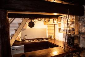Bulzestii de Sus Cabin | Carpathian Cottage - with Sauna