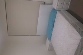 Bullsbrook House | Fully furnished room in a newly built 4x2 house.