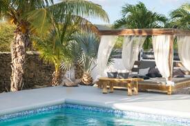 Hato Bed & Breakfast | B&B Hakuna Matata Bonaire Close to the sea ......