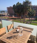 Cubelles Apartment | Beachfront apartment with swimming pool and aircon