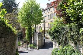 Bradford-on-Avon House | Absolutely Charming 4-Story Weaver's Cottage!