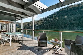 Berowra Waters House | Sand and Stone: Calabash Bay Berowra Waters