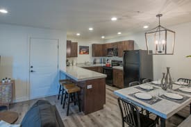 Moab South Valley Apartment | 4-G The Ancient Art Condo (Second Floor/Pool Side)