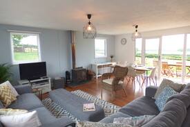Pembroke Cabin | Highfields Cottage