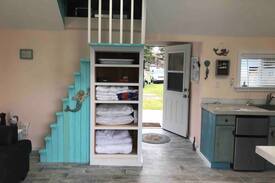 Grayland House | Beachcomber Cabin (Rudy’s Happy Place)