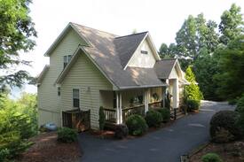Hayesville House | Chrissy's Xanadu with lake and mountain views
