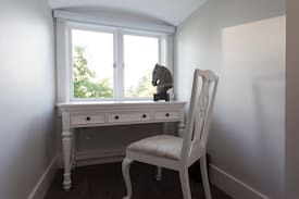 North Cowichan Hotel | Luxurious Maple Bay Manor : Woodcote Suite