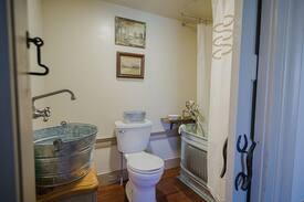 Brookneal Bed & Breakfast | South Suite at the Pruitt House Inn
