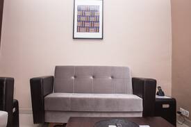 Asylum Down Apartment | Manjaro Suites ''Premium''