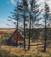 Kirkjubaejarklaustur Cabin | Fossar Cabin