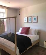Hepburn House | Gold Dust Hepburn - Swimming Pool & Valley Views!