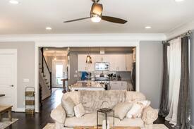South Nashville Cabin | NeST Nashville unit B- heart of the art district