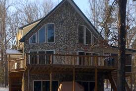 Wise House | Waterfront Studio w/ Dock+2 addnl rms avl $50ea/nt