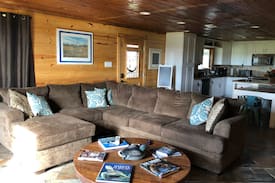 Anahuac Cabin | Bird Nest Lodge