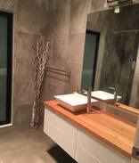 Kalimna House | 34McCue - Large, Modern +PETS! Up to 12 guests!
