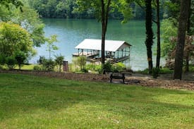 Jacksboro Cabin | Lakeside Dixie Dream- Norris Lake Cabin Rental w/Private Covered Dock Min. from I75