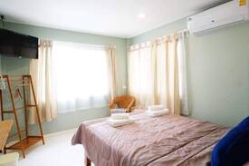 Ayutthaya House | La Maison Blanche “บ้านสีขาว”
