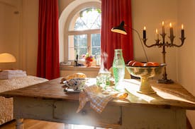 Hottingen Apartment | Villa Allegra Studio - Bohemian chic in Zurich
