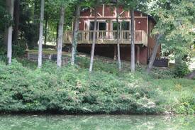 Victor Cabin | Heron Hideaway