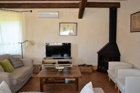 Garrigoles Villa | Casa Olives, 15kms to the Costa Brava beaches