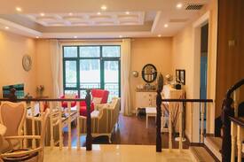 Sanhe House | 北京郊区精美联排别墅 Beautiful furnished condo near Beijing