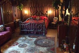 Bisbee House | Goth room for 4, Bisbee House of Art and Mirrors