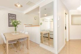 Mildura House | Mildura Townhouse Central 4 bdrm 2 bath WIFI