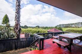 Karioitahi Cabin | Waiuku Serene Farm & Home, Castaways, Awhitu