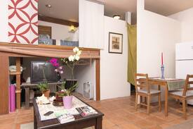 North Central Apartment | Pasadena Foothills Oasis Guesthouse