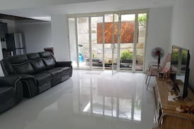 Pasuruan House | Millenium Residence Pasuruan, 1.5 Hours to Bromo