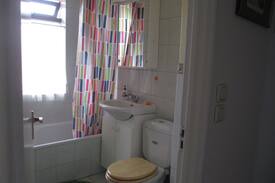 Hliðar Apartment | Room in the heart of Reykjavik (2p)