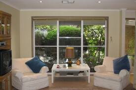 Burwood Villa | Burwood 2 B/R unit close to Chadstone & Deakin Uni