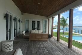 Alice Town House | BIMINI BLISS! 5BR/5BA W/ pool & 90 FT Dockage!!