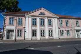 Kuressaare House | Cosy single room in central guesthouse
