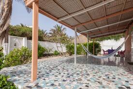 Pointe des Almadies House | Bungalow sur l'Île de Ngor à Dakar au Sénégal