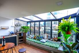 Ratchathewi House | R4 ★Glass House★ 1m to Airp train, 5m to Platinum